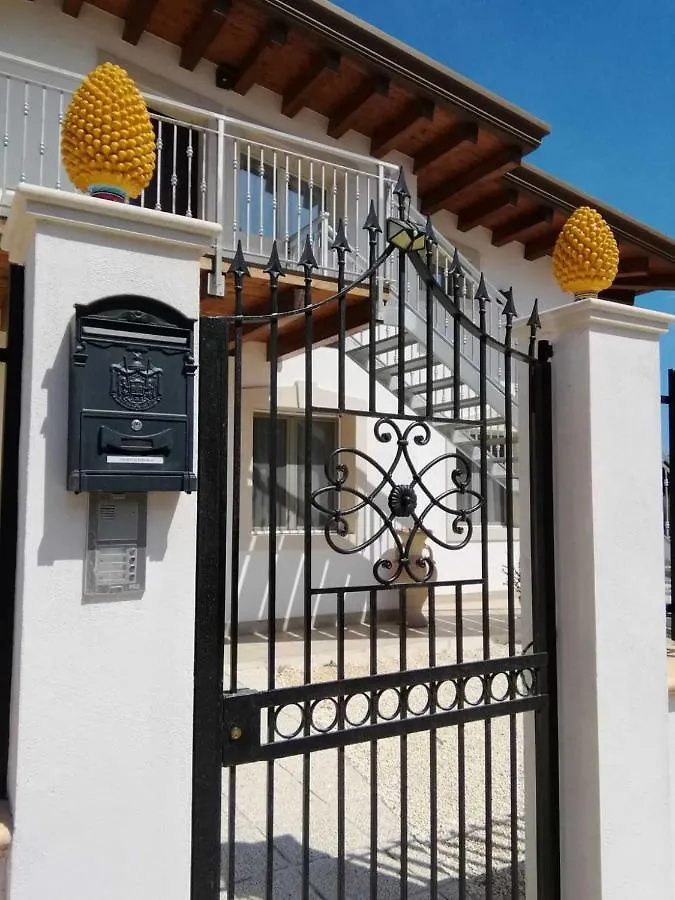 Casa Vacanza Brucoli Mare 1 Holiday home
